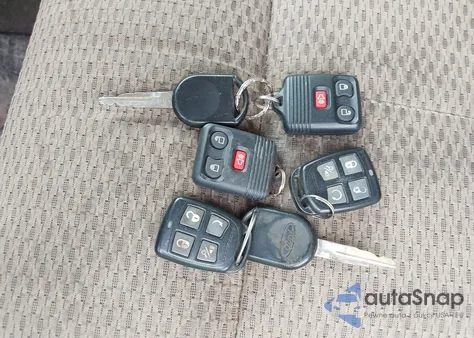 2010 Ford F-150 Stx/Xl/Xlt z USA, uszkodzony, nr VIN 1FTEX1E86AFC33157